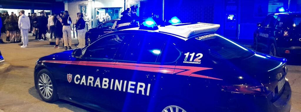 controlli da parte dei carabinieri nella notte di halloween